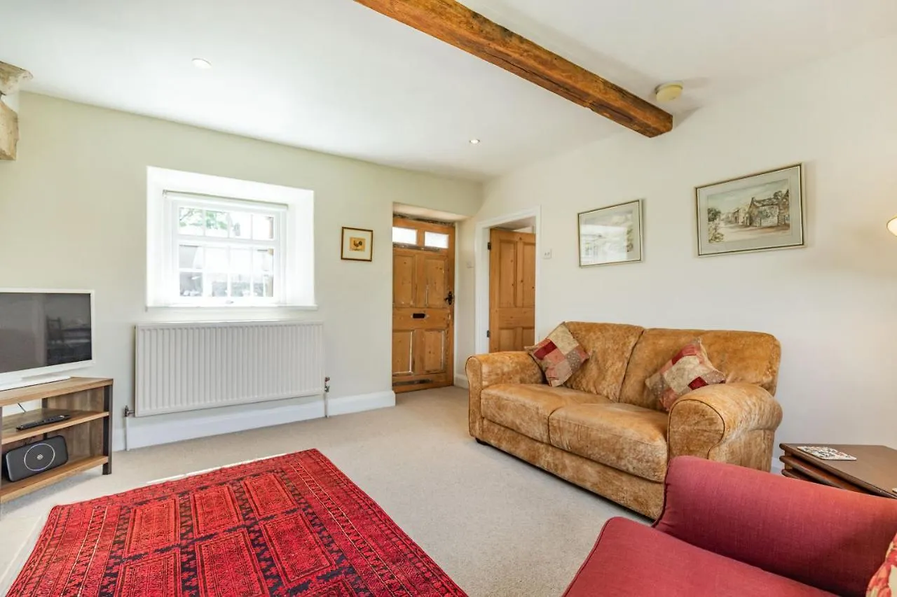 Bumble Cottage Darley Nyaraló