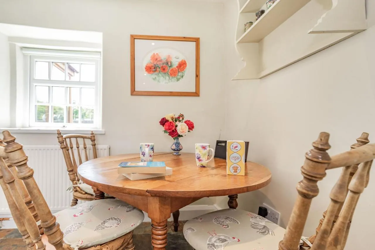 Nyaraló Bumble Cottage Darley Egyesült Királyság